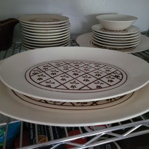 Scandia by Sheffield Dinnerware set